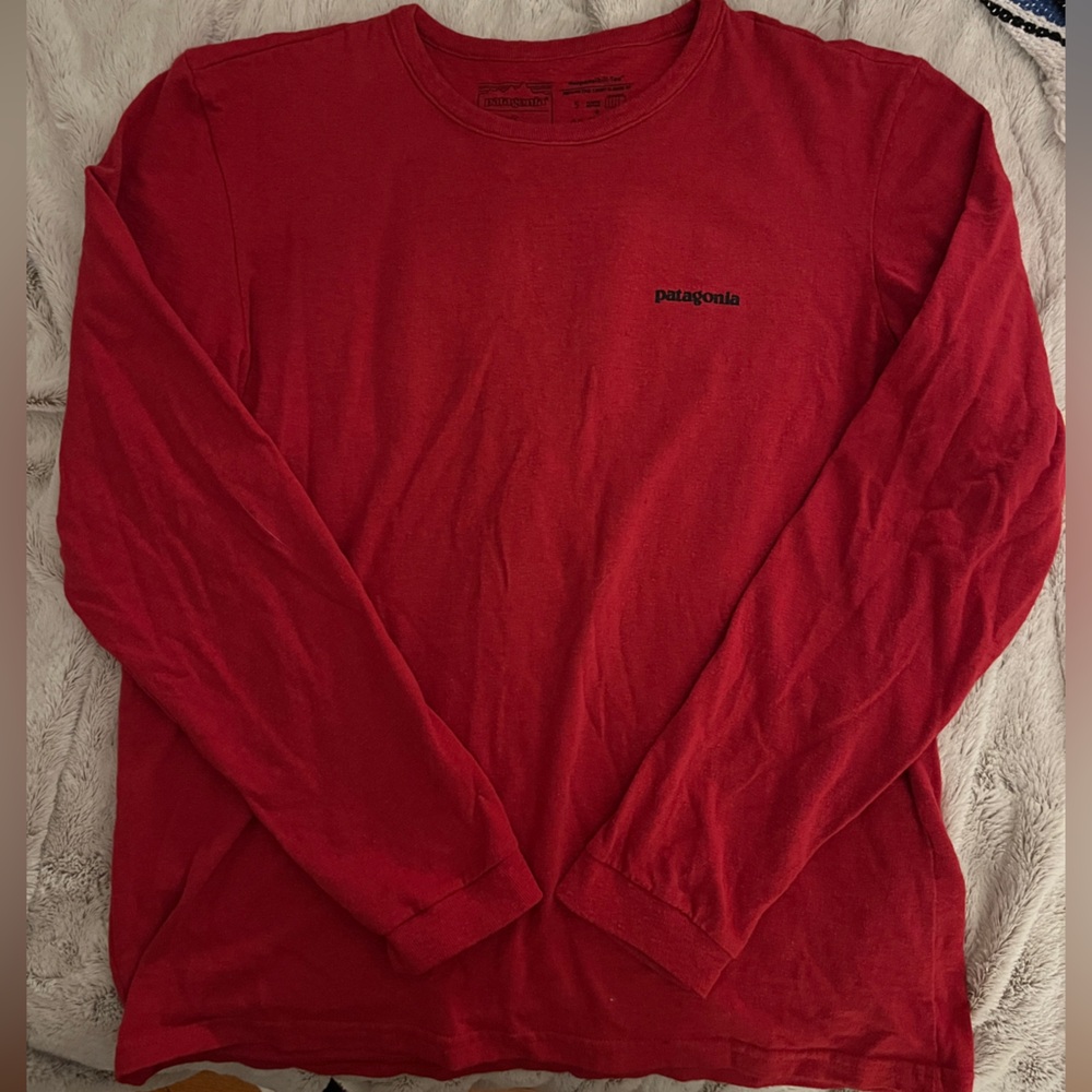 Patagonia Red Long Sleeve Shirt - Picture 2 of 4